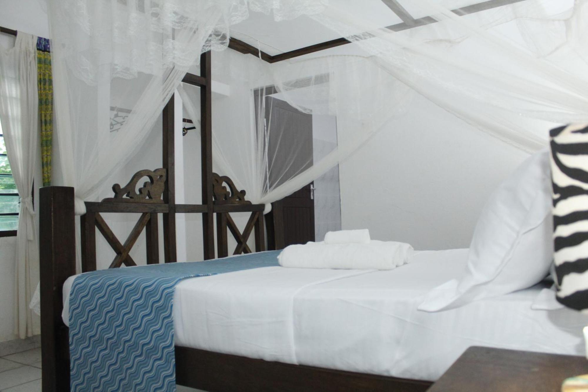 Blessing Holiday Homes - Diani Beach Exterior photo
